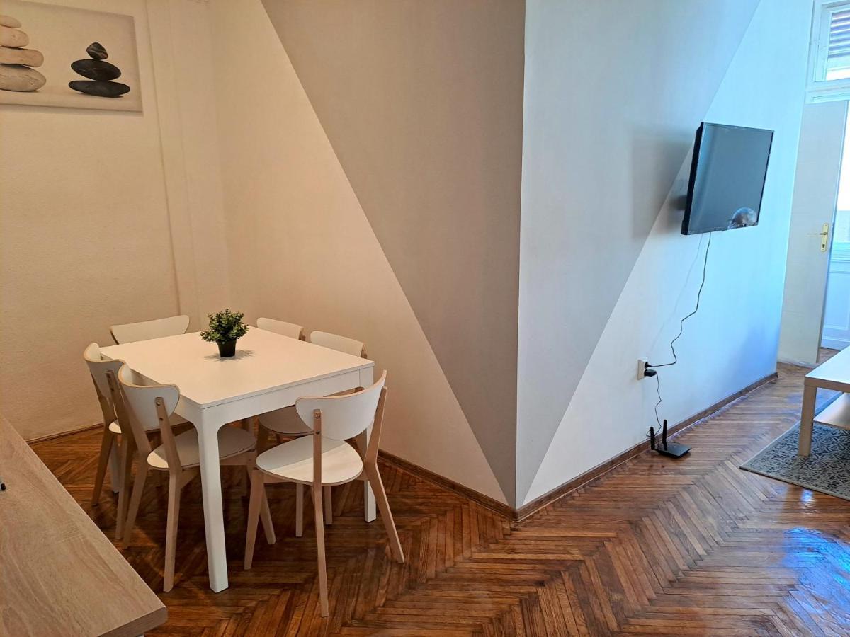 Emerald Apartment Budapest Exterior foto